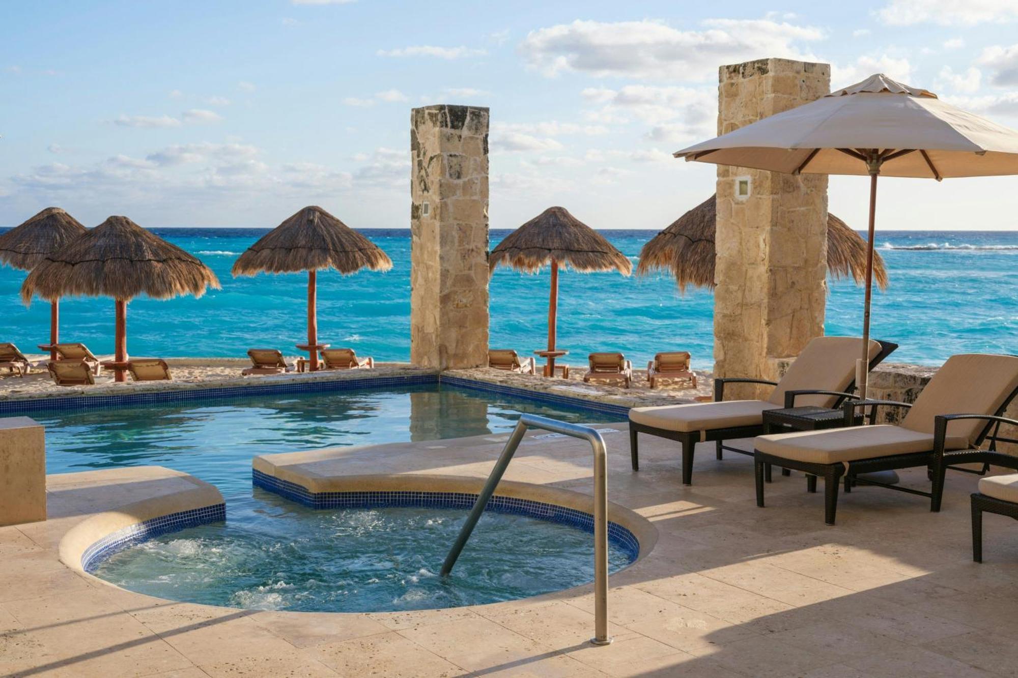The Westin Cancun Resort Villas & Spa Exterior foto
